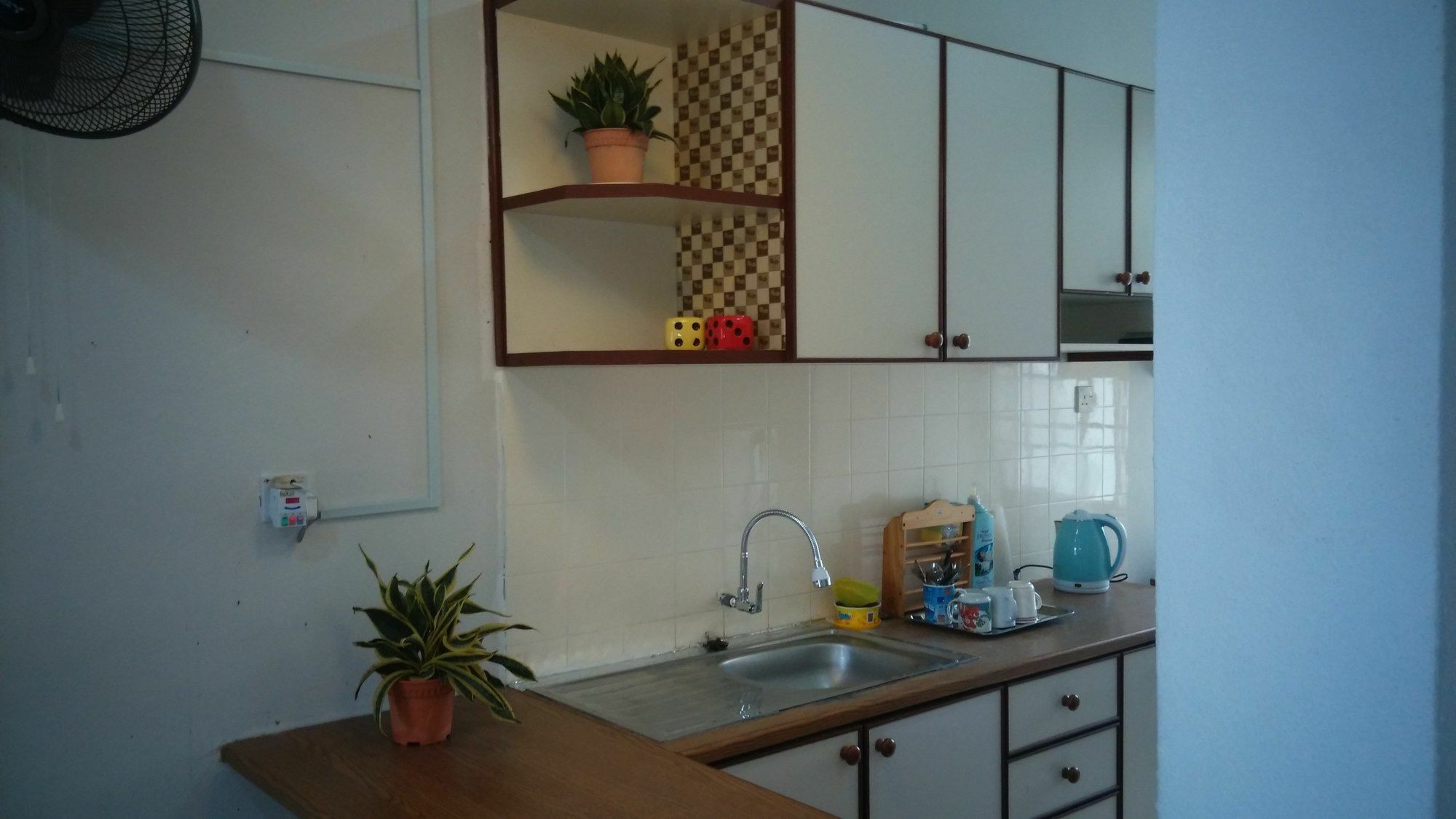 Pinang Beach Apartment @ Bayu Emas Batu Ferringhi Exterior photo
